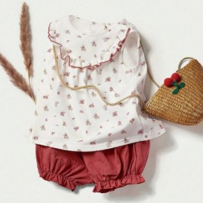 Cozy Cub Baby Girl Floral Pattern Knitted Soft Round Neck Sleeveless Top And Solid Color Shorts Set